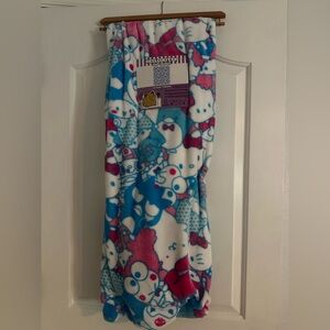 Hello Kitty and friends cotton candy blanket cloud throw NWT 60 x 70”